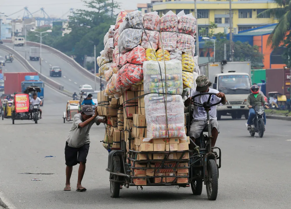 A Look at Life in Manila