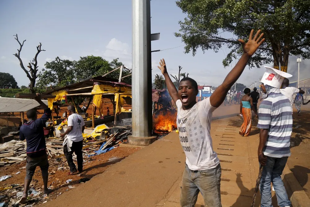 The Day in Photos – October 9, 2015