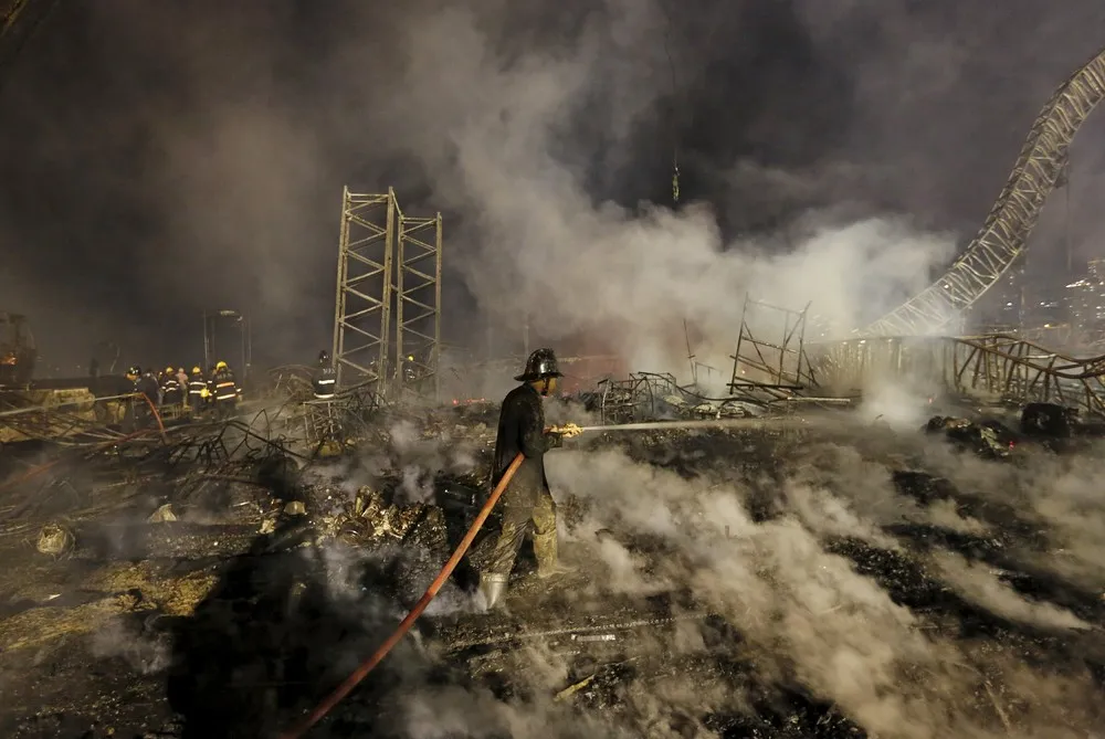 The Day in Photos – February 15, 2016