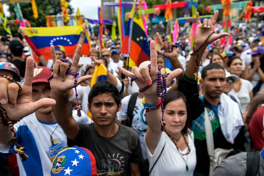 The Day in Photos – June 19, 2017