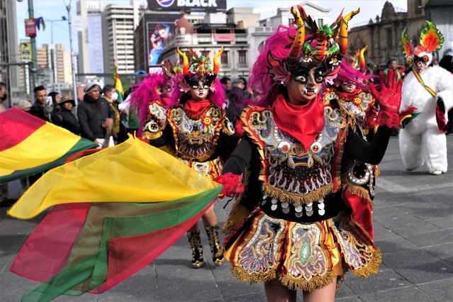 Dancers perform the traditional “Diablada”, or Dance of the Devils, as part of Independence Day celebrations, at the San Francisco Plaza in La Paz, Bolivia, Saturday, August 5, 2023. Bolivia will mark 198 years of independence from Spain on Aug. 6. (Photo by Juan Karita/AP Photo)