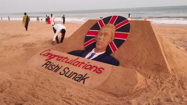 Sand sculpture of Britain's new Prime Minister Rishi Sunak built at Puri Beach in India's Odisha on October 25, 2022. (Photo by Sandeep Kumar/Anadolu Agency via Getty Images)