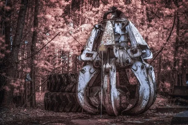 The Bucket that was used to clean the roof of the reactor after the fallout, very radioactive even today. (Photo by Vladimir Mitgutin/Caters News Agency)