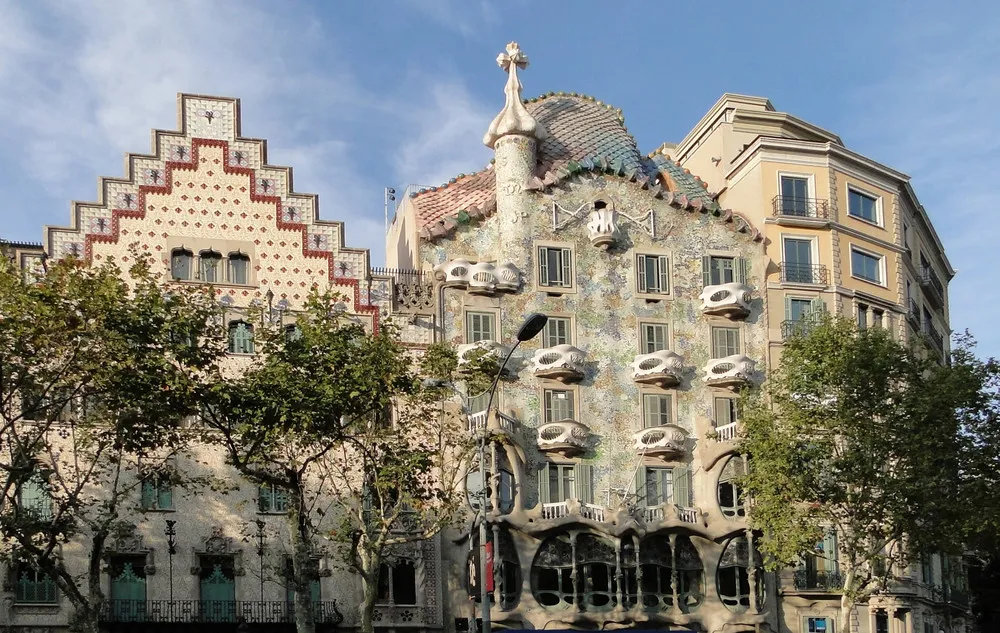 Casa Batllo by Antoni Gaudi