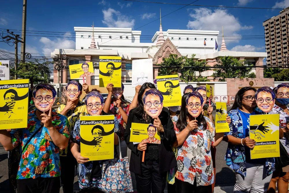 The Day in Photos – December 6, 2020