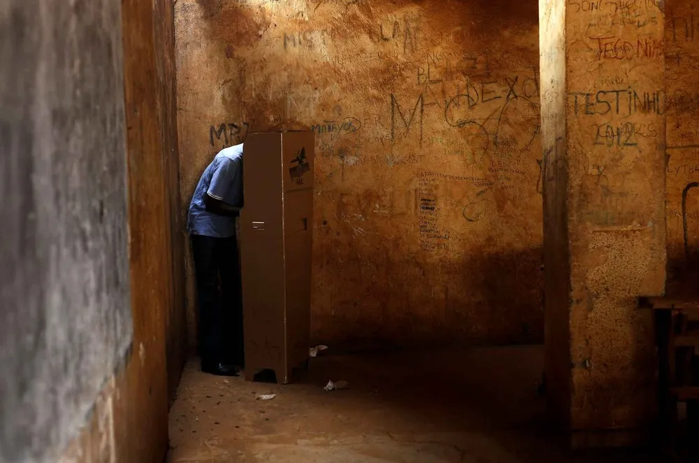 The Day in Photos – February 15, 2016