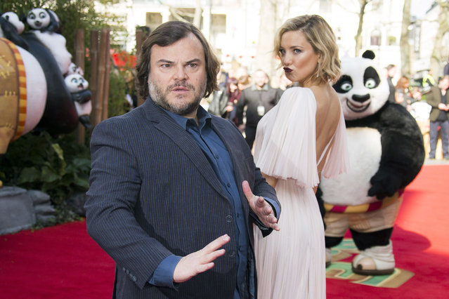 Jack Black and Kate Hudson pose for photographers as they arrive for the premiere of Kung Fu Panda 3 at a central London cinema, Sunday, March 6, 2016. (Photo by Joel Ryan/Invision/AP Photo)