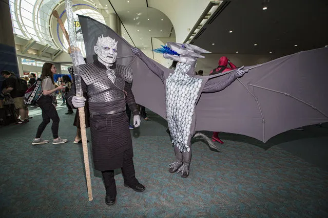 Cosplayer Jim Hampshire (L) as The Night King from Game of Thrones attends Comic-Con International on July 18, 2019 in San Diego, California. (Photo by Daniel Knighton/Getty Images)