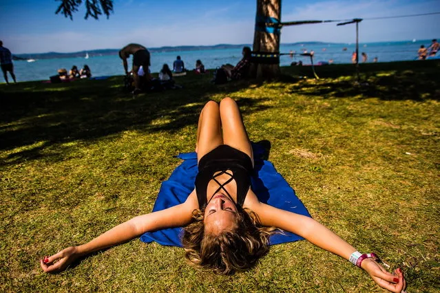 Festival goers having fun at the Balaton Sound music festival in Zamardi, 110 km (68 miles) west of Budapest on August 24, 2017. (Photo by Major Kata/Rockstar Photographers)