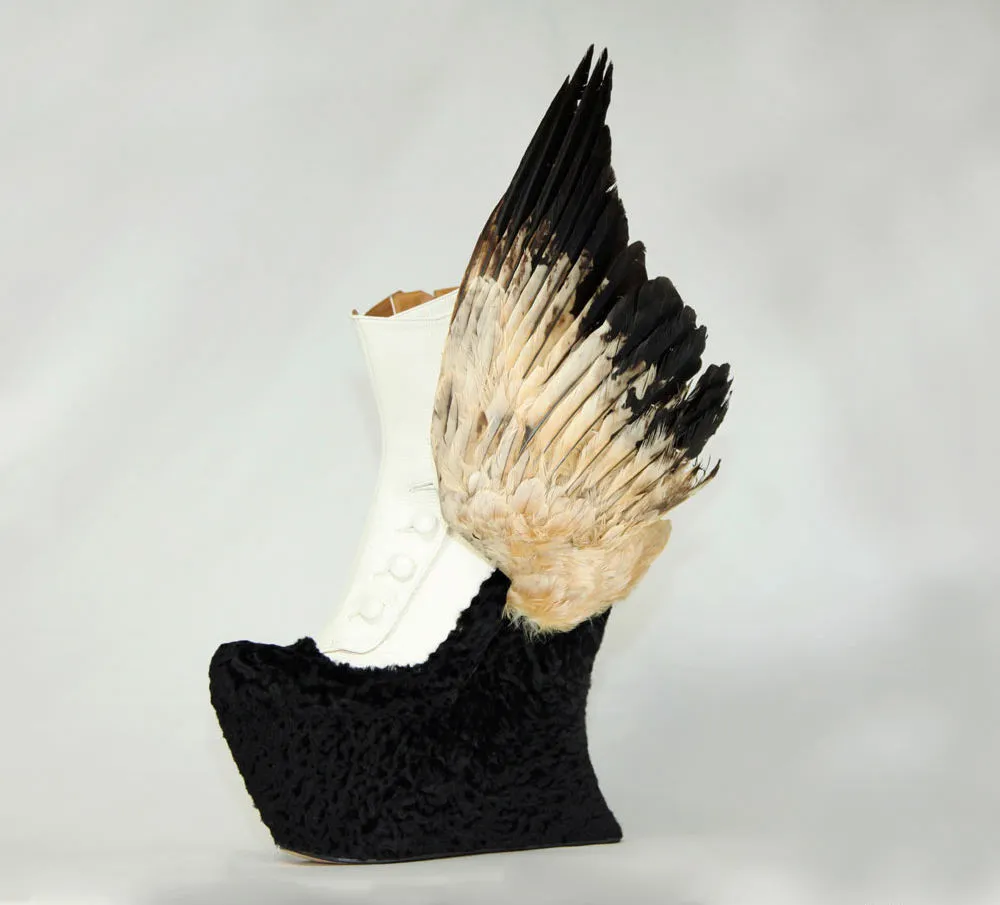 Amazing Shoes by Masaya Kushino