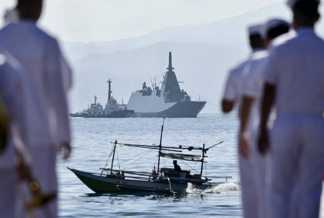 The Japan Maritime Self-Defense Force (JMSDF) frigate JS Noshiro (FFM-3) docks at a naval base in Subic, Zambales province, Philippines, 26 March 2025. JS Noshiro is in the Philippines for a three-day goodwill visit. (Photo by Francis R. Malasig/EPA)