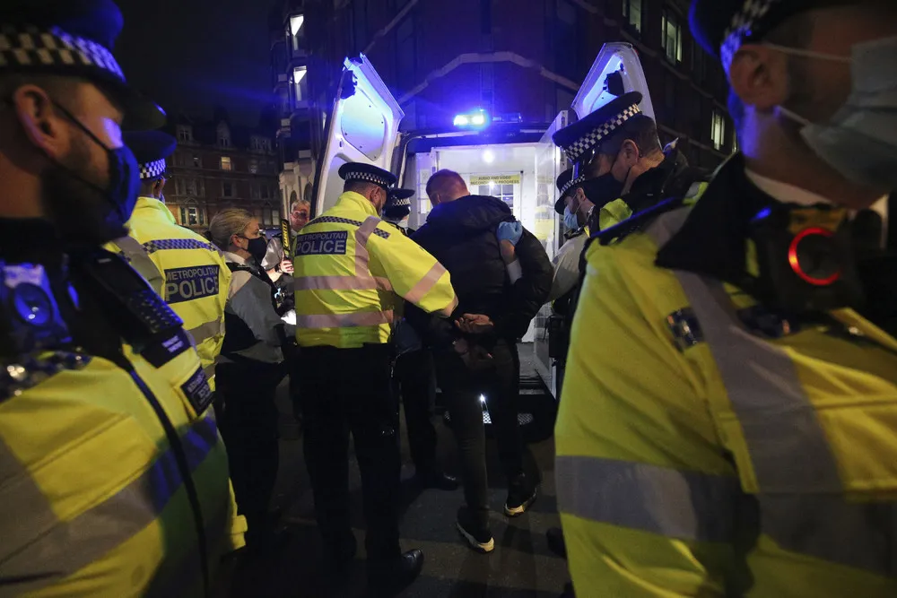 The Day in Photos – October 18, 2020