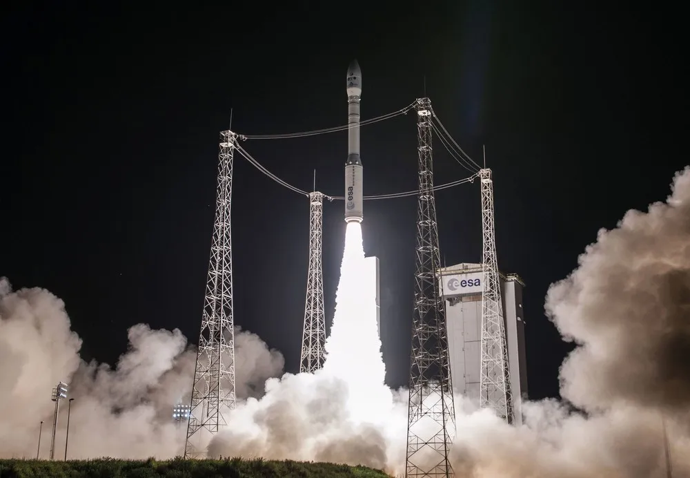 The Day in Photos – September 17, 2016