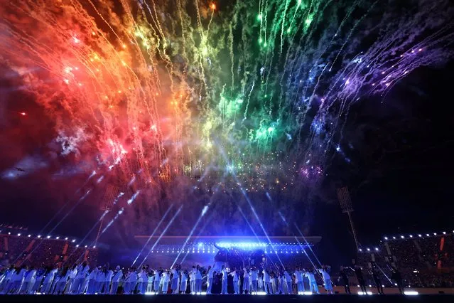 Fireworks explode above the the Alexander Stadium during the opening ceremony for the Commonwealth Games, in Birmingham, central England, on July 28, 2022. (Photo by Hannah Mckay/Reuters)
