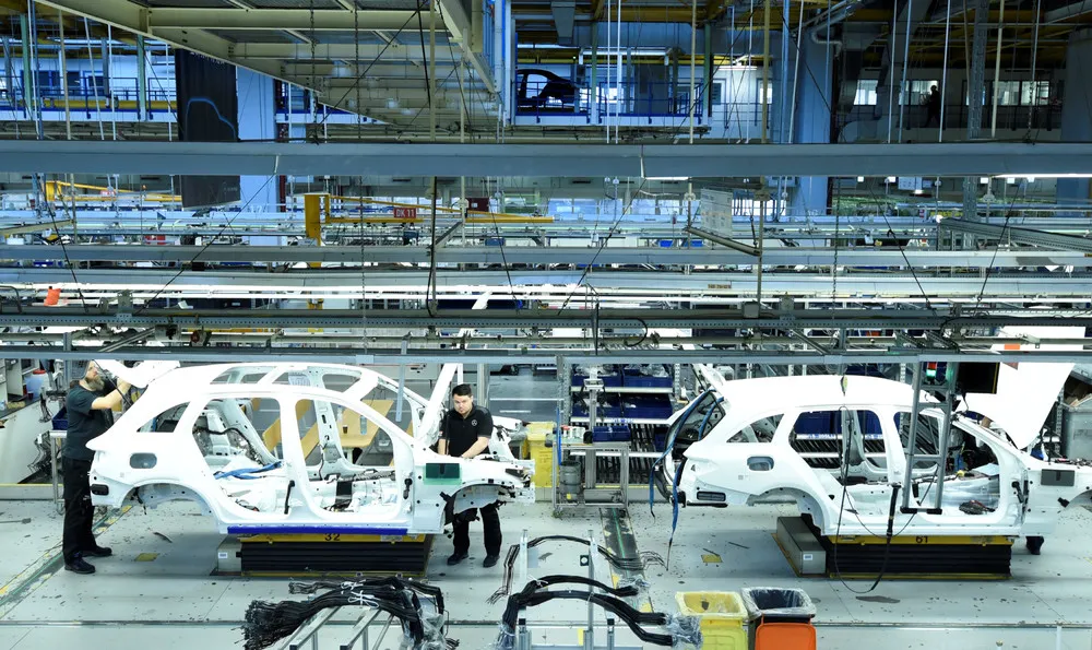A Look Inside the Mercedes-Benz Plant in Germany