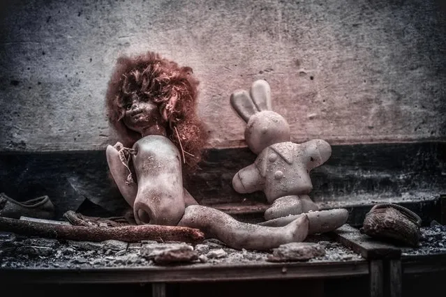 Toys in the infant school in Pripyat. (Photo by Vladimir Mitgutin/Caters News Agency)
