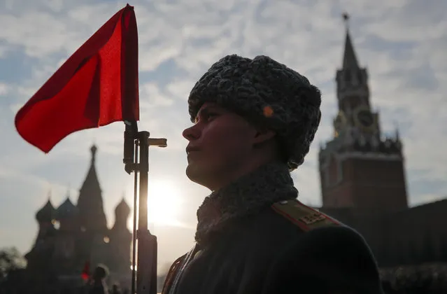 A participant takes part in preparations for a military parade in Red Square in Moscow on November 7, 2018. (Photo by Maxim Shemetov/Reuters)