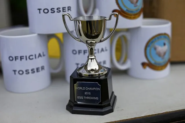 The winner's trophy is displayed during the World Egg Throwing Championships and Vintage Day in Swaton, Britain June 28, 2015. (Photo by Darren Staples/Reuters)