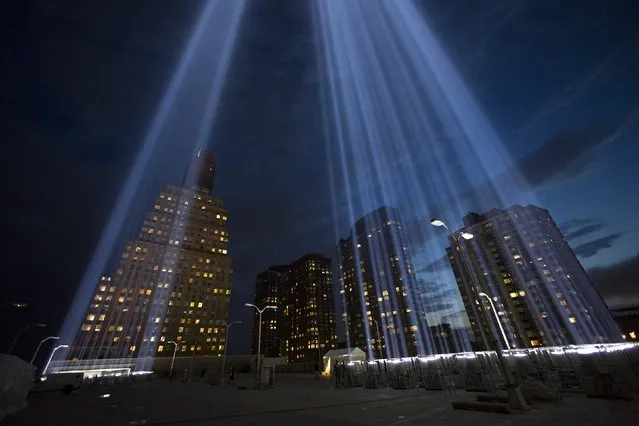 The “Tribute in Light” is seen in Lower Manhattan, New York, September 9, 2015. (Photo by Andrew Kelly/Reuters)