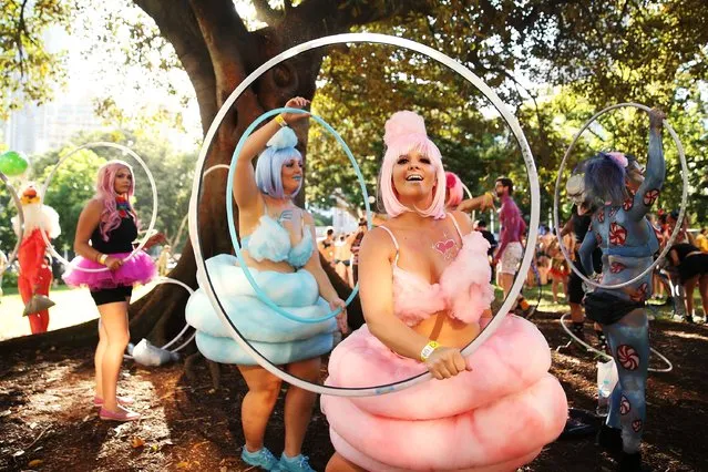 Parade goers prepare for the start of the 2016 Sydney Gay & Lesbian Mardi Gras Parade on March 5, 2016 in Sydney, Australia. (Photo by Brendon Thorne/Getty Images)