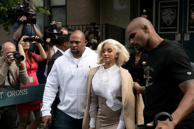 Cardi B leaves the 109th Precinct in Queens, New York on October 1, 2018. (Photo by Jeenah Moon/Reuters)