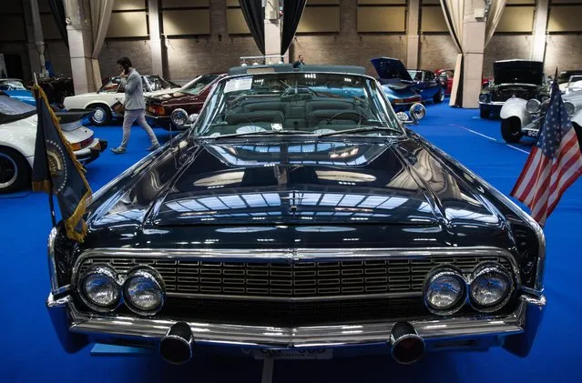 A 1963 Lincoln Continental Limousine Cabriolet Coachwork, a replica of JFK's presidential car, (estimate £50,000 - £50,000) is displayed at the Royal Horticultural Halls on April 11, 2017 in London, England. (Photo by Jack Taylor/Getty Images)