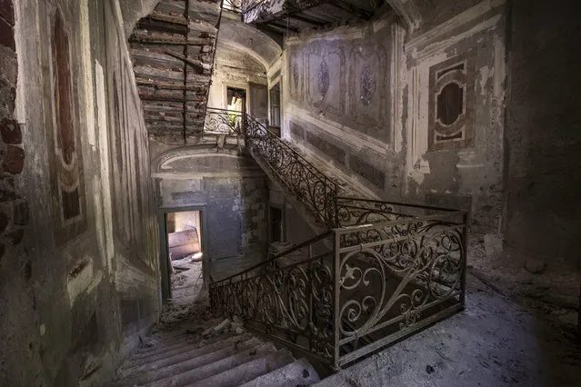 Abandoned Villa. (Photo by Gaz Mather/Cater News)