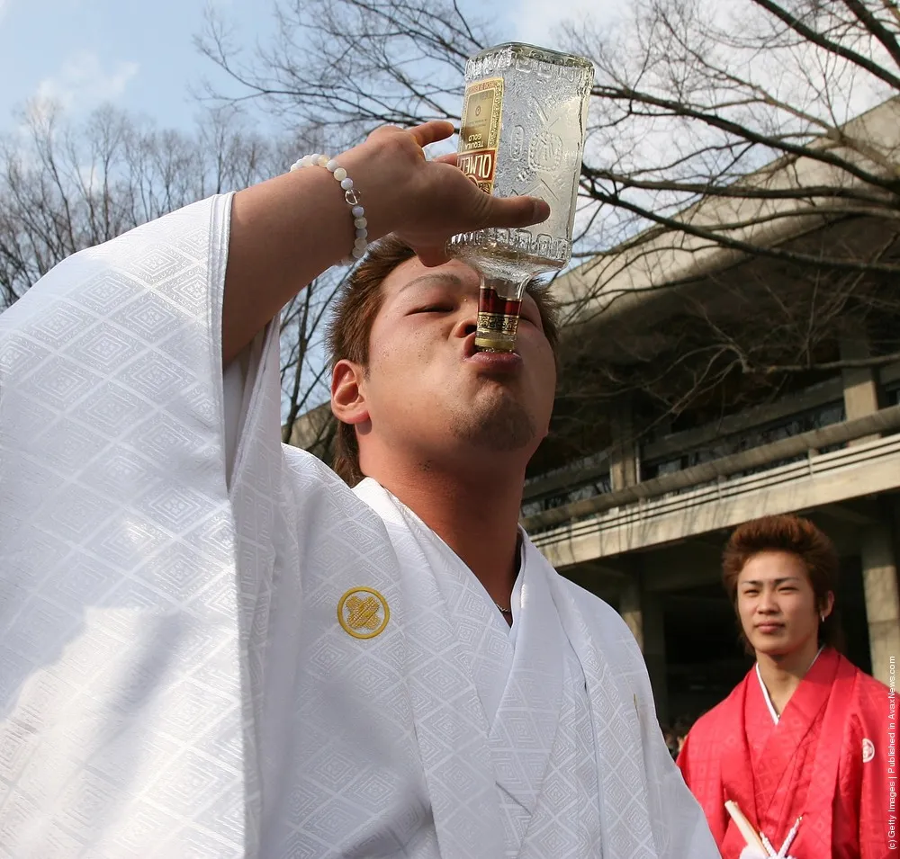 Twenty-Year-Old People Celebrate Coming-Of-Age Around Japan