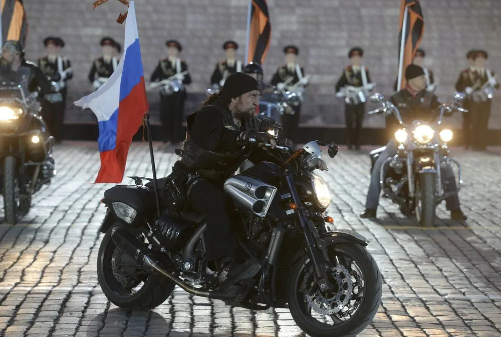 Russia Celebrates the 70th Anniversary of the Victory in WWII (250+ Photos)