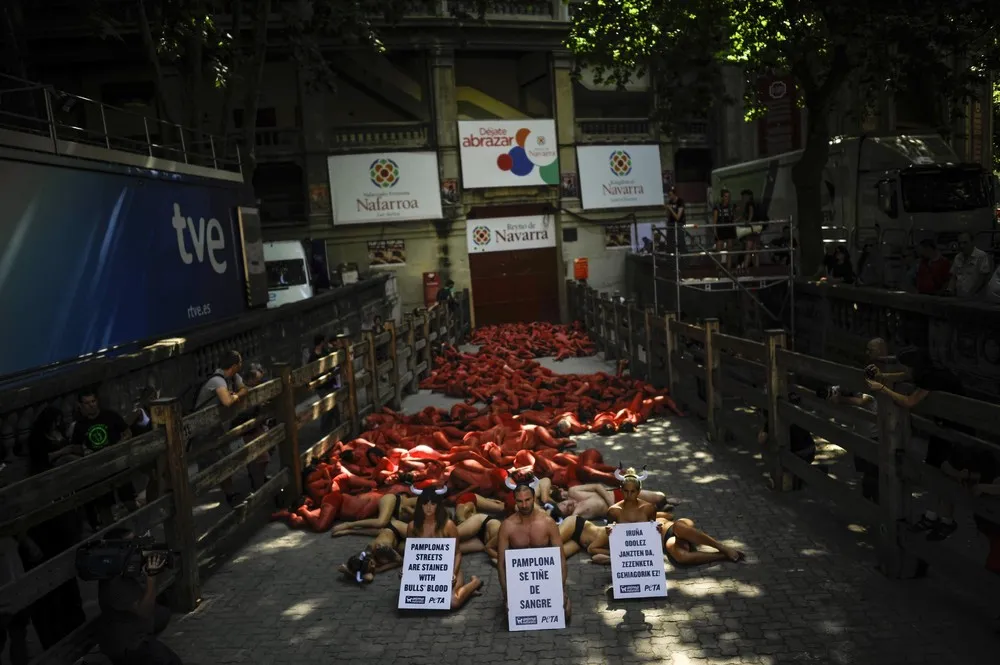 Protesters Splattered in Fake Blood Decry Spanish Bull Run