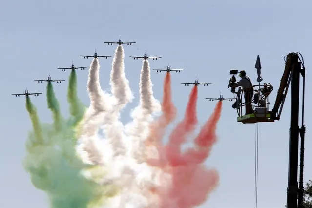 The Italian Freccie Tricolori aerobatics team perform prior the start of the Italian F1 Grand Prix in Monza, northern Italy September 6, 2015. (Photo by 
Giampiero Sposito/Reuters)