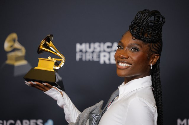 Doechii winner of the Best Rap Album for “Alligator Bites Never Heal”, poses in the press room during the 67th Annual Grammy Awards in Los Angeles, California, U.S., February 2, 2025. (Photo by Mike Blake/Reuters)
