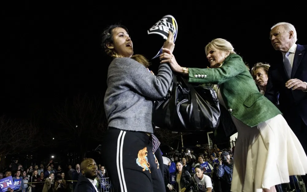 Pictures of the Year 2020, Part 12/82