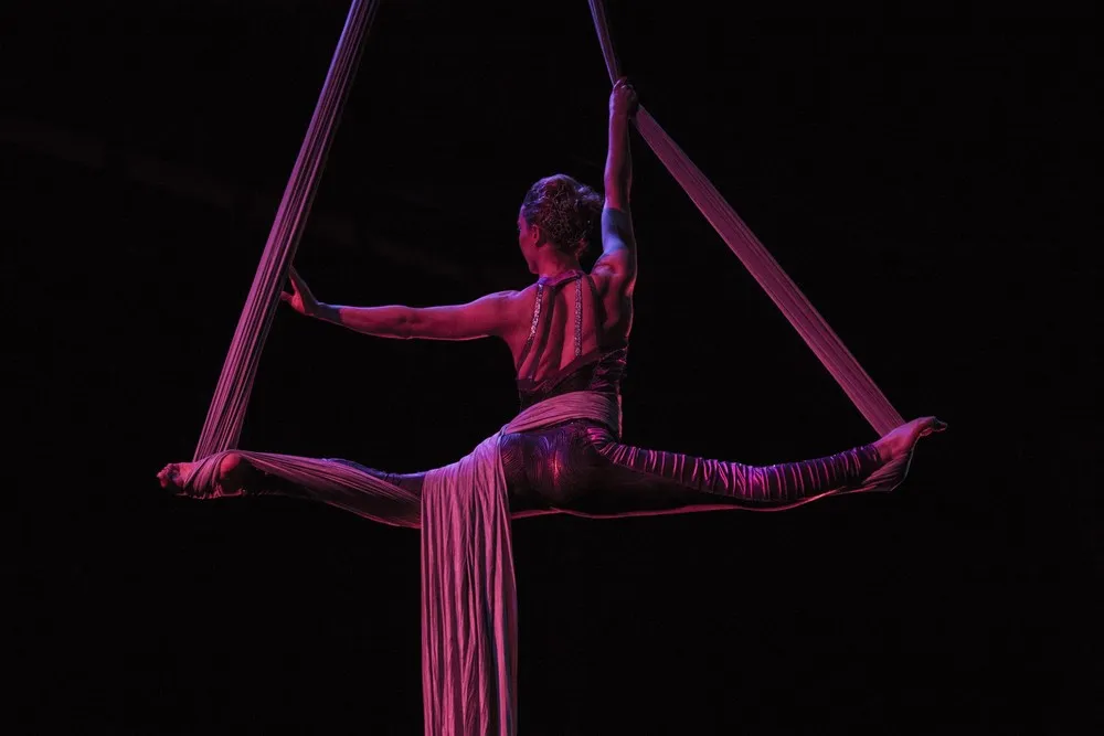 The Day in Photos – May 17, 2016