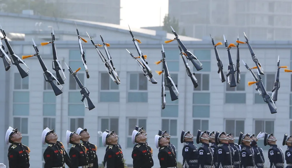 The Day in Photos – October 21, 2015