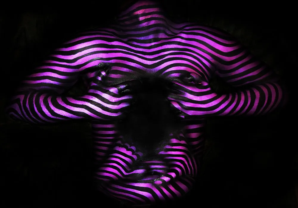 Bodypaint Optical Illusions