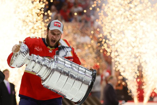 Florida Panthers forward Aleksander Barkov (16) hoists the Stanley Cup  after defeating the Edmonton Oilers in game seven of the 2024 Stanley Cup Final in Sunrise, Florida on June 25, 2024. (Photo by Sam Navarro/USA TODAY Sports)