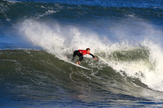 Jacob Willcox of Australia surfs in the Final at the Burton Automotive Newcastle Surfest at Merewether Beach on June 07, 2025 in Newcastle, Australia. (Photo by Roni Bintang/Getty Images)