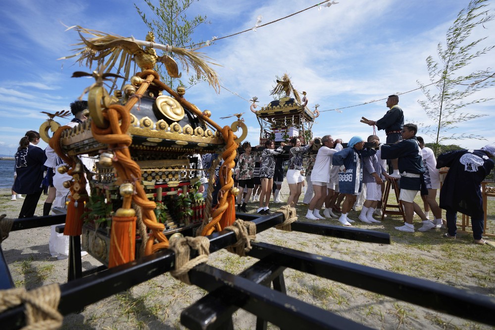 A Look at Life in Japan