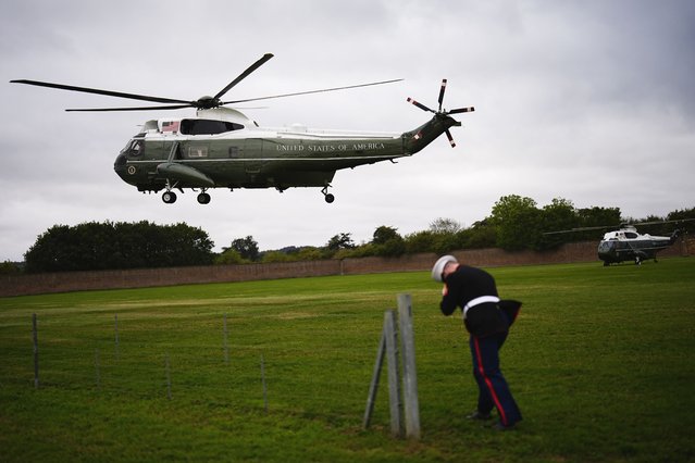 US President Donald Trump and First Lady Melania Trump arrive in Marine One at Windsor Castle during US President Donald Trump's second state visit to the UK on September 17, 2025 in Windsor, England. President Trump is in England from Sept. 16-18 on his second UK state visit, with the previous one taking place in 2019 during his first presidential term. (Photo by Aaron Chown – WPA Pool/Getty Images)