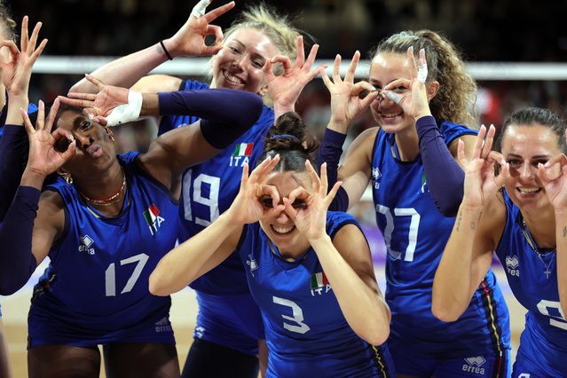 Players of Italy celebrate after winning the Women's semi final match between Italy and Turkey of the Volleyball competitions in the Paris 2024 Olympic Games, at the South Paris Arena in Paris, France, 08 August 2024. (Photo by Teresa Suarez/EPA/EFE)