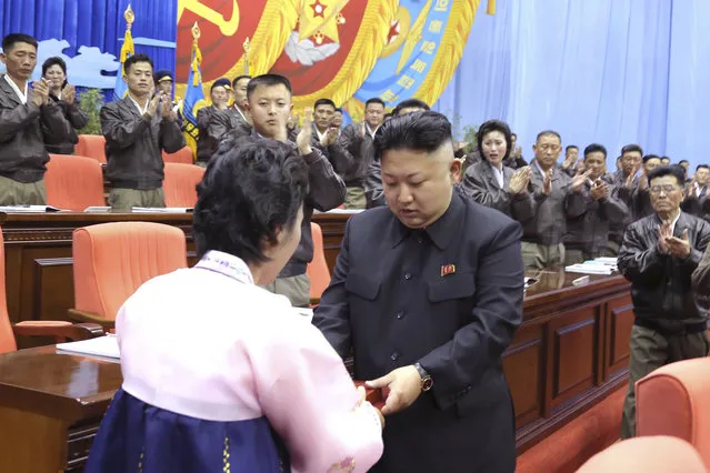 North Korean leader Kim Jong Un is applauded during the first meeting of the airpersons of the Korean People's Army (KPA) in Pyongyang April 15, 2014, in this photo released by North Korea's Korean Central News Agency (KCNA) on April 20, 2014. (Photo by Reuters/KCNA)