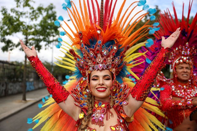 A samba dancer takes part in the Notting Hill Carnival, in London, Britain on August 28, 2023. (Photo by Hollie Adams/Reuters)