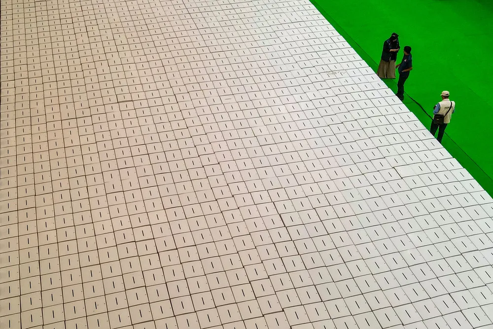 A Look at Life in Indonesia, Part 1/2