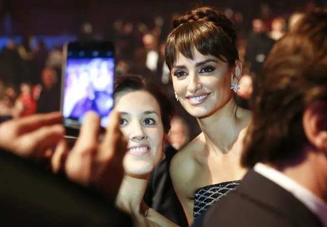 Penelope Cruz poses for a picture before the Spanish Film Academy's Goya Awards ceremony in Madrid, Spain, February 6, 2016. (Photo by Susana Vera/Reuters)
