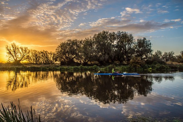 Sunrise on Monday, October 7, 2024 on the Great Ouse in Ely, Cambridgeshire. UK. (Photo by Veronica Johansson Poultney/Bav Media)