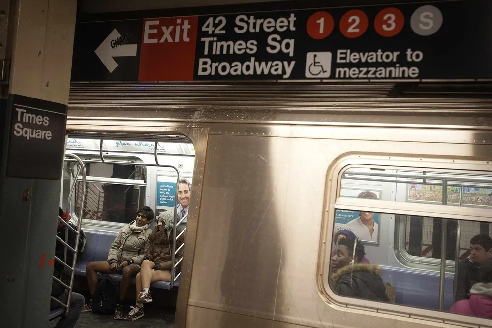 No Pants Subway Ride 2015 Part 22