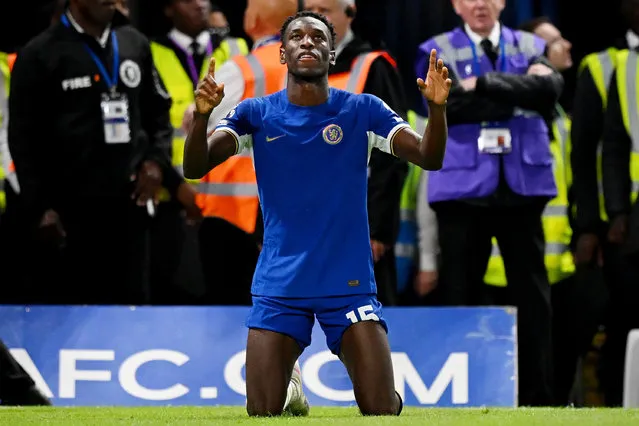 Nicolas Jackson of Chelsea celebrates after scoring the team's third goal during the Premier League match between Chelsea FC and Luton Town at Stamford Bridge on August 25, 2023 in London, England. (Photo by Clive Mason/Getty Images)