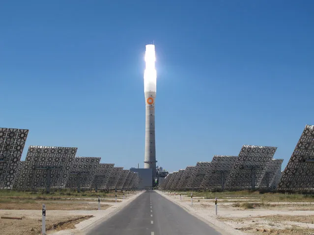 Gemasolar Thermosolar Plant In Spain