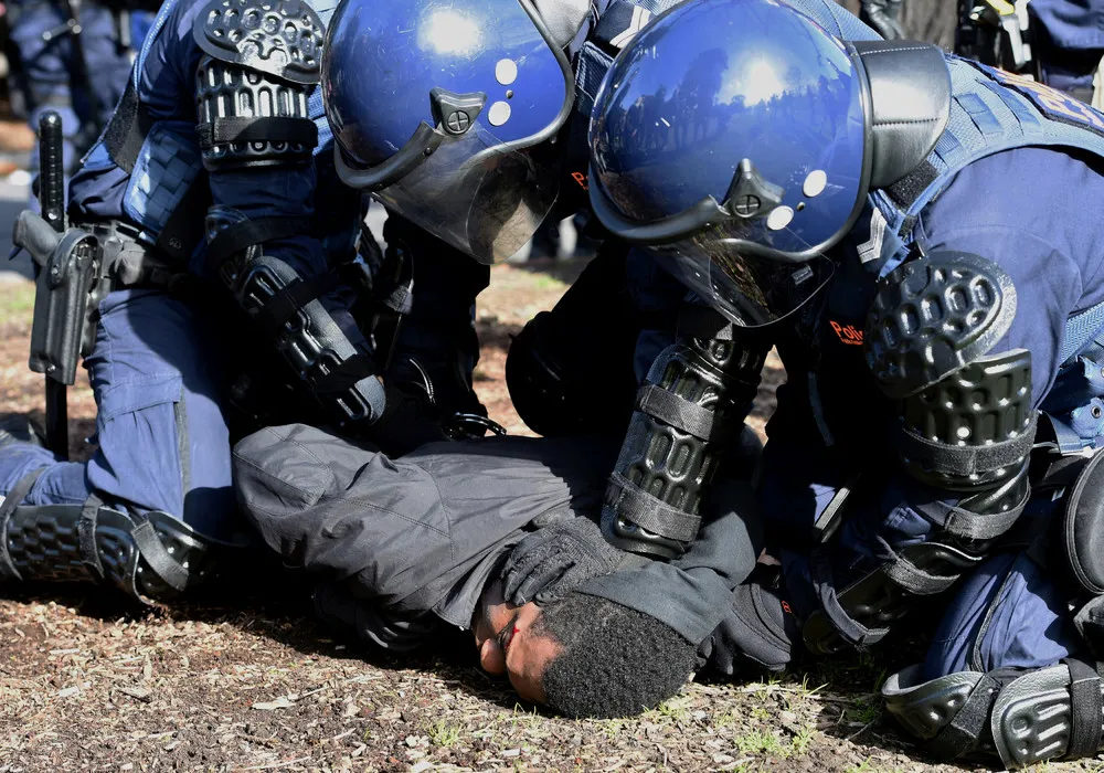 The Day in Photos – June 27, 2016